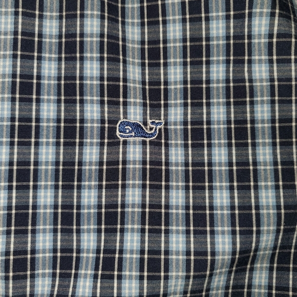 Vineyard Vines Men's Shirt - Whale Shirt - Size L - Picture 4 of 4
